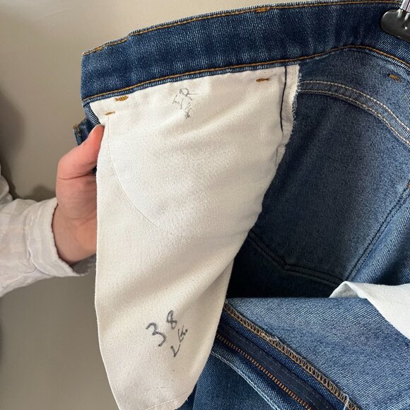 Vintage 80s Levis Unisex Jeans - Picture 6 of 14